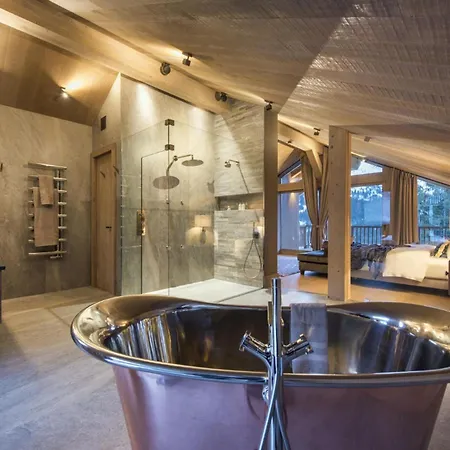 Lech Magic: Cozy Up Exclusive Mountain Chalet *